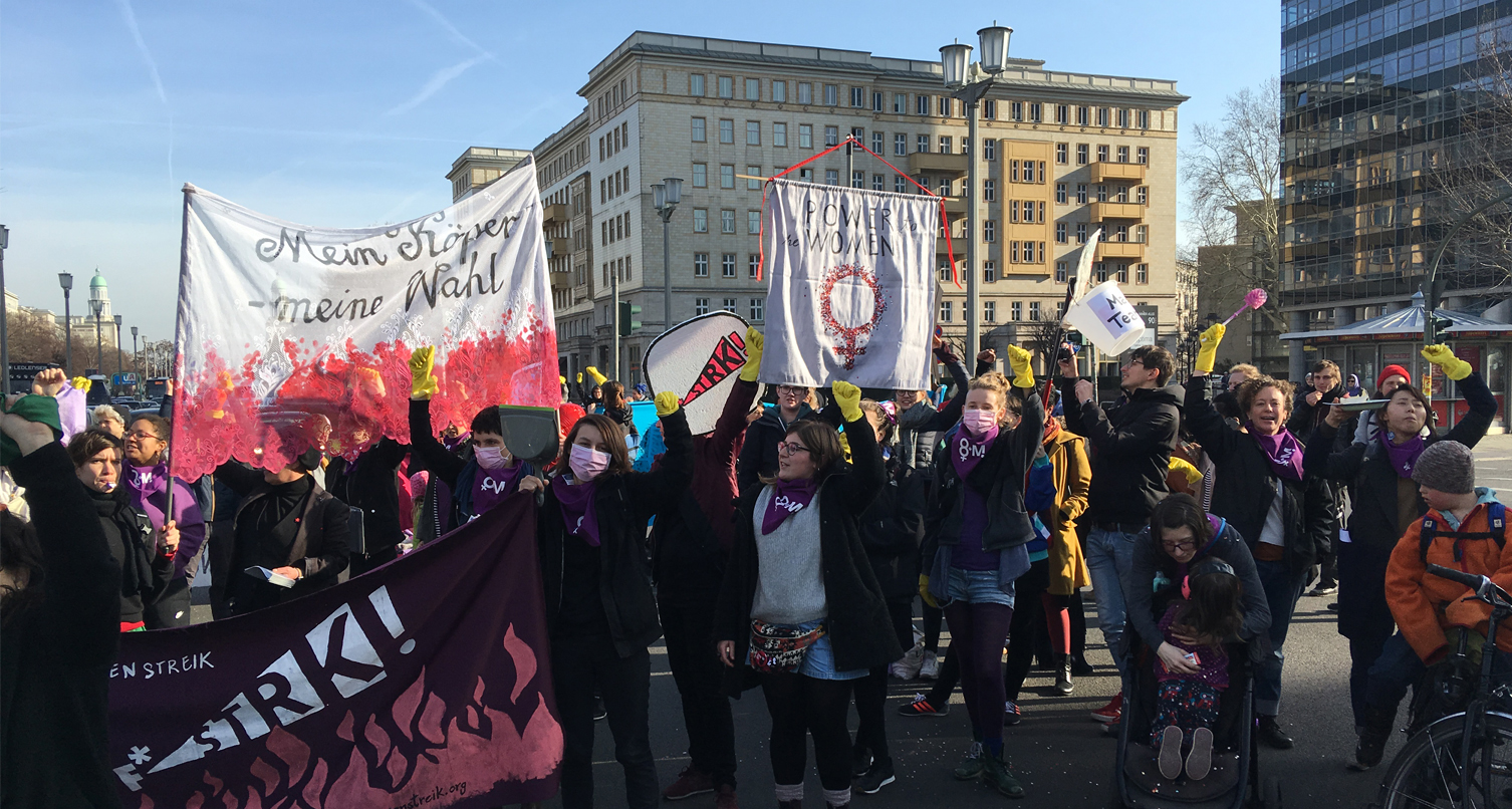 Aktion_Frauenstreik_bearb1.jpg