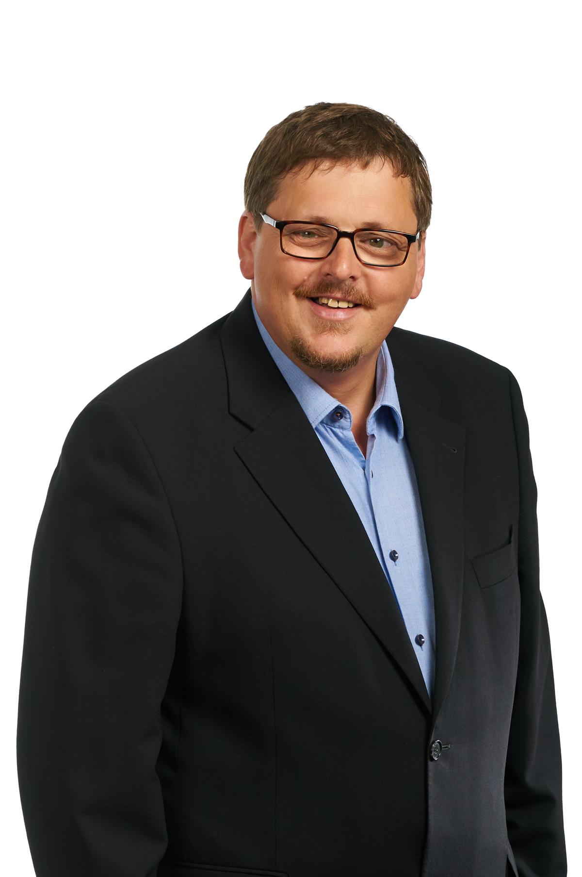 Ilsanker_Josef_Freisteller_zugeschnitten_verkleinert.jpg Josef Ilsanker